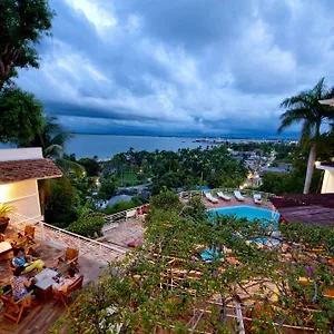 Mont Joli Hotel Cap-Haitien